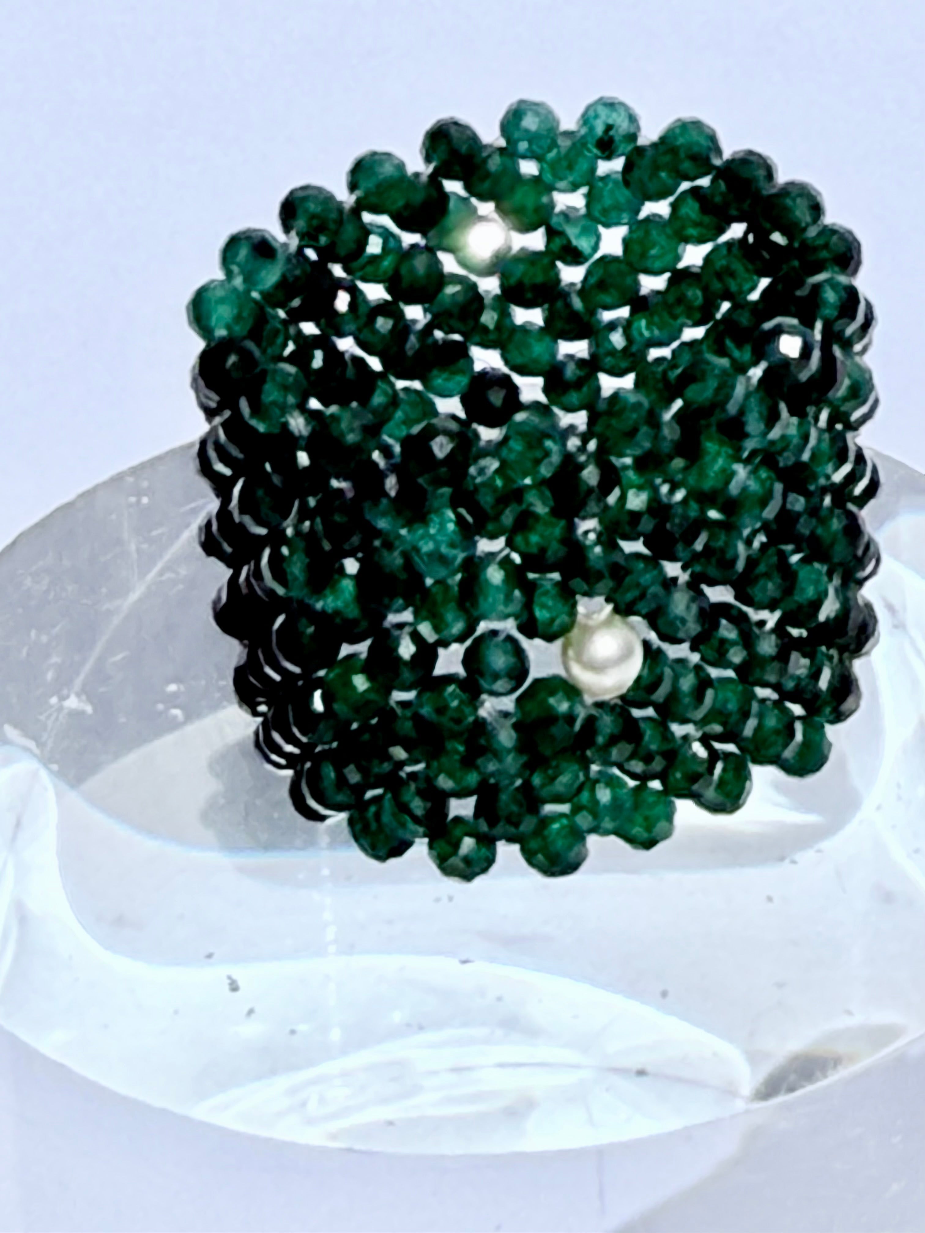 Emerald ring with Pearl accent