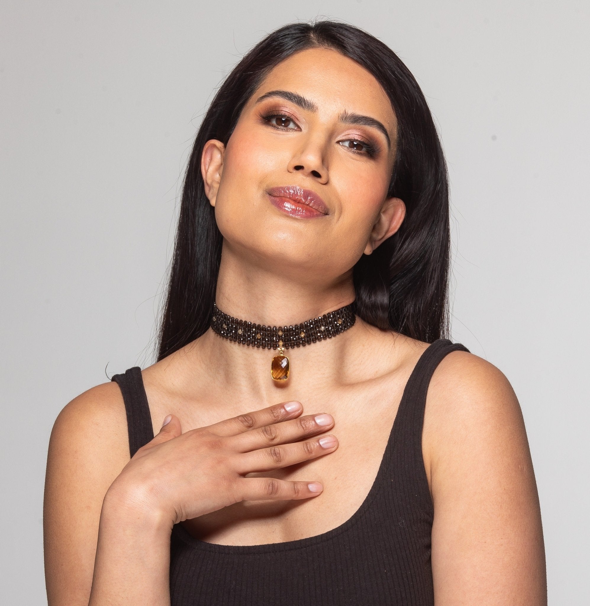 Unique quartz choker | Handmade in Europe by Carla Ciminera