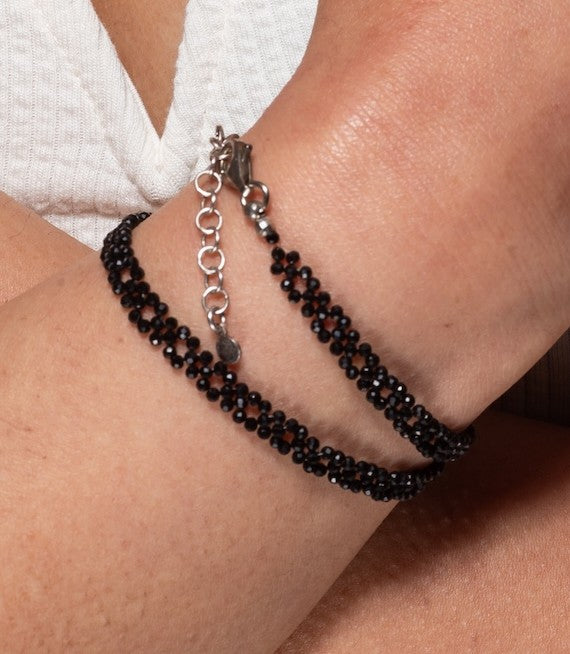Onyx choker