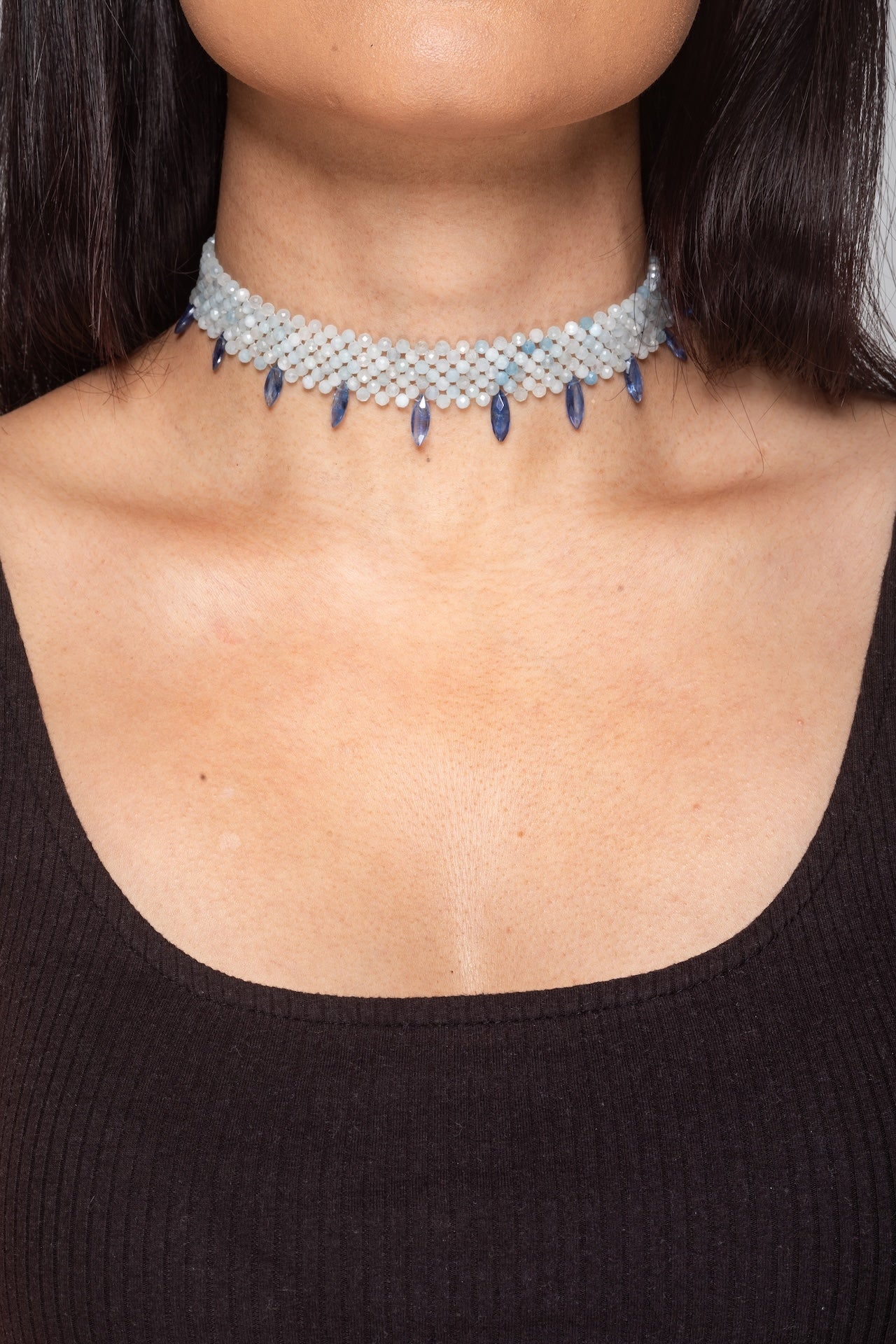 Aquamarine choker with kyanite drops