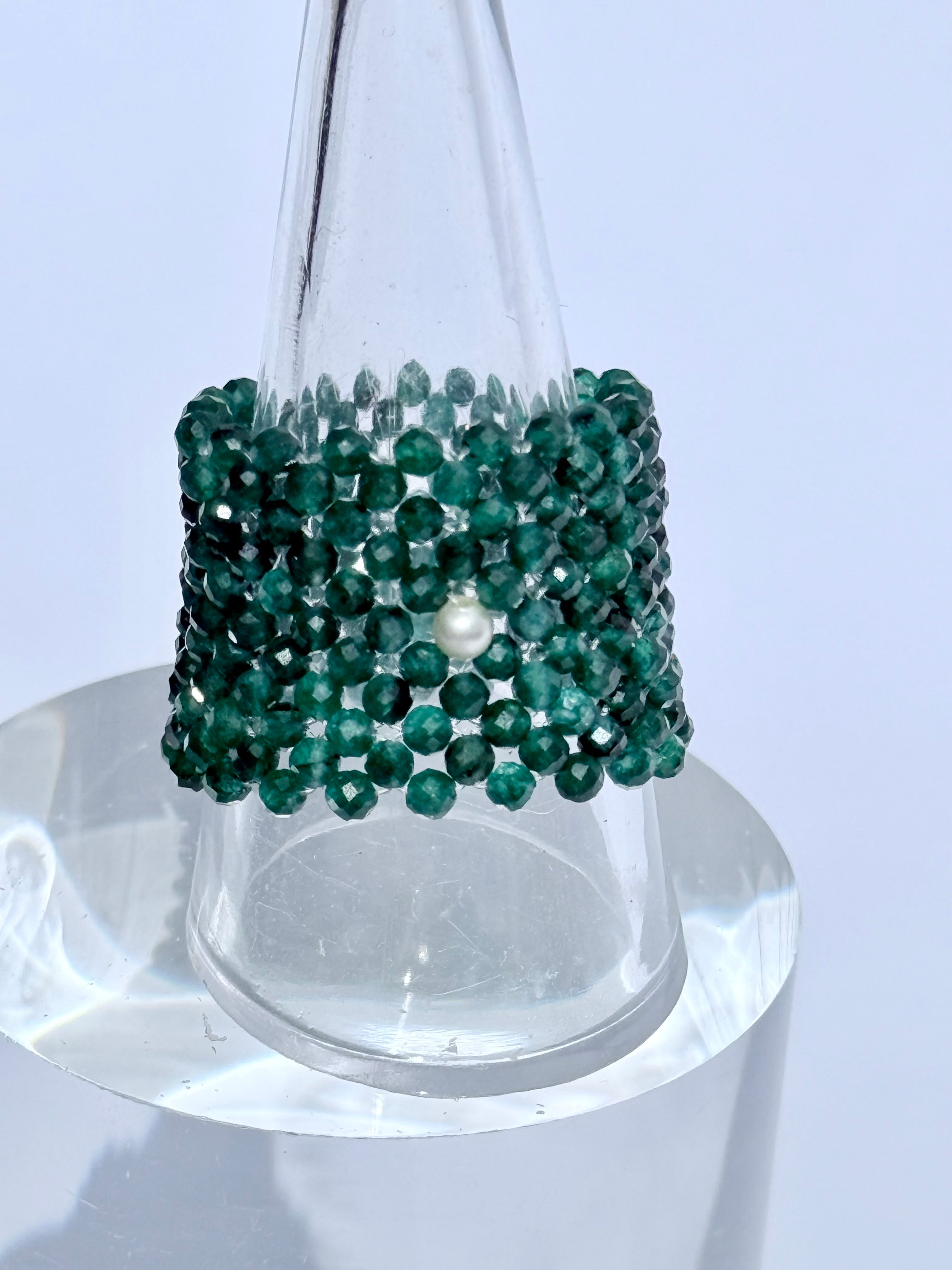 Emerald ring with  Pearl accent