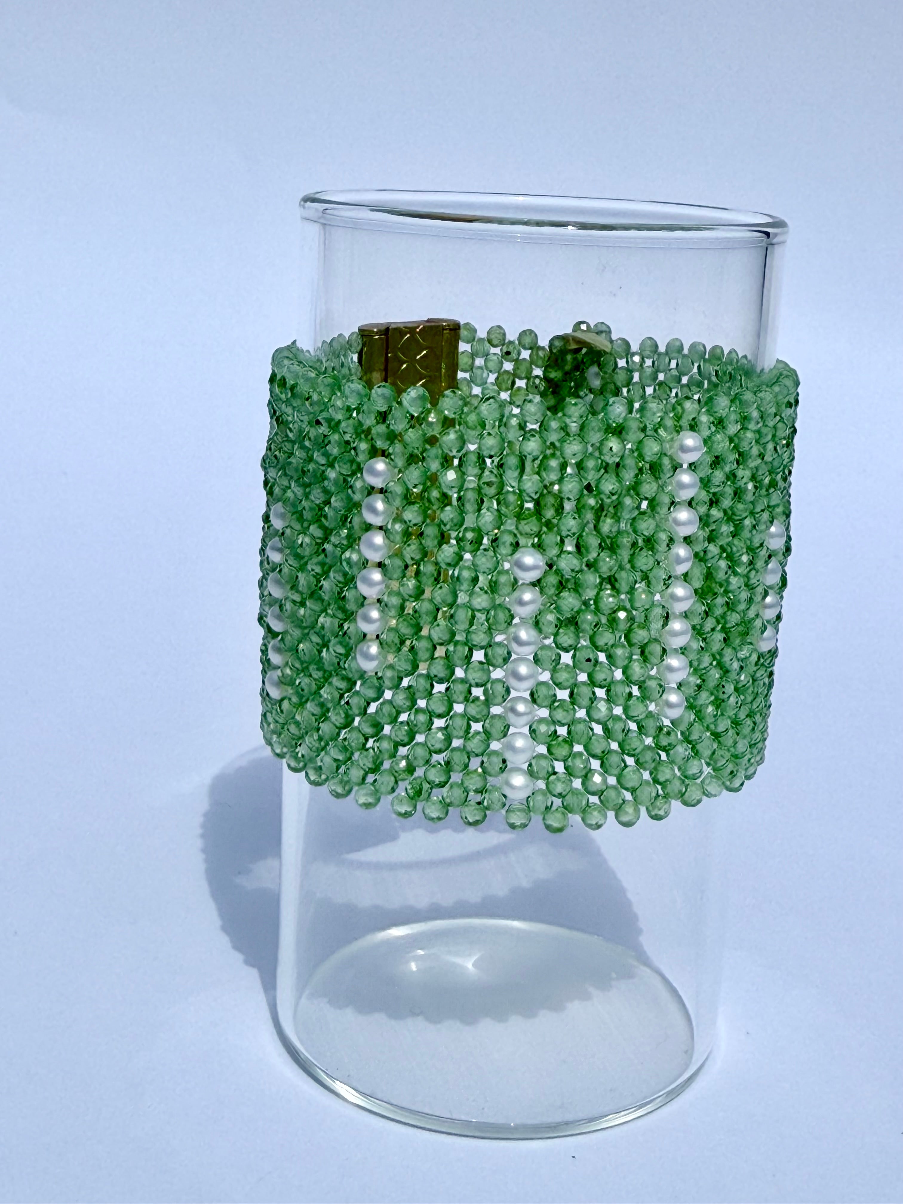 Peridot cuff with pearls