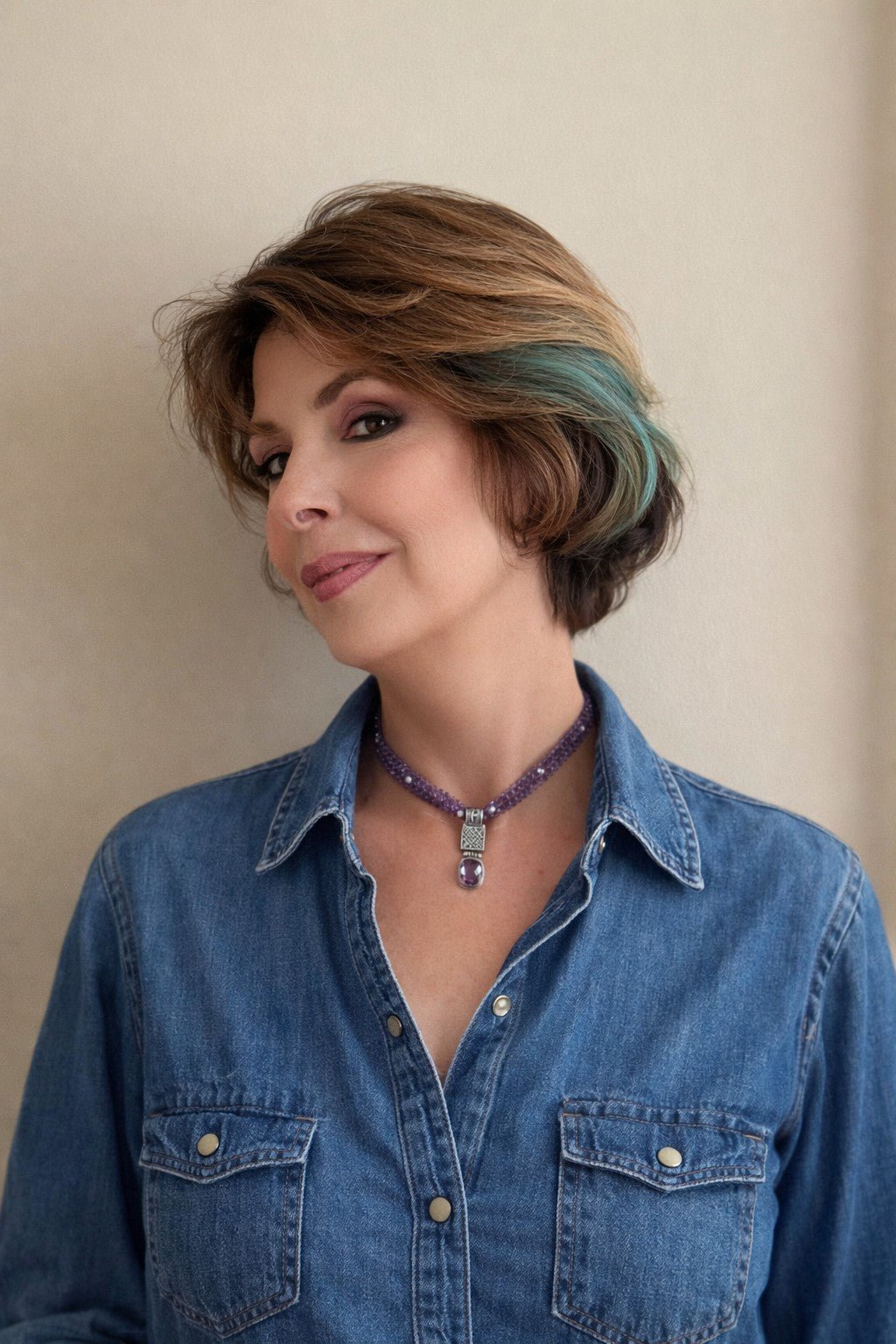 Amethyst Choker with Faceted Pillow - Cut Pendant & Hammered White Bronze Clasp - Carla Ciminera