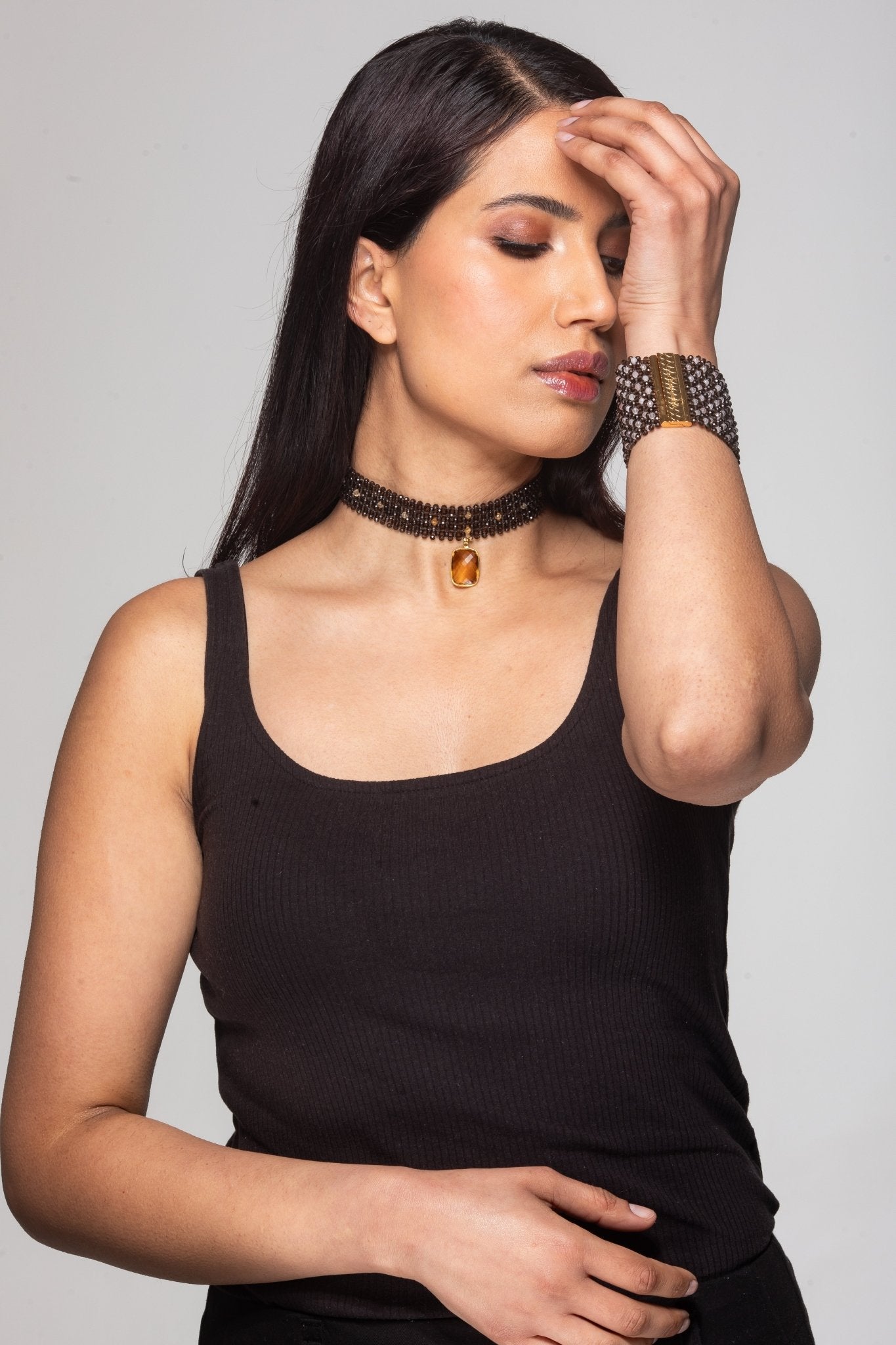 Unique quartz choker | Handmade in Europe by Carla Ciminera