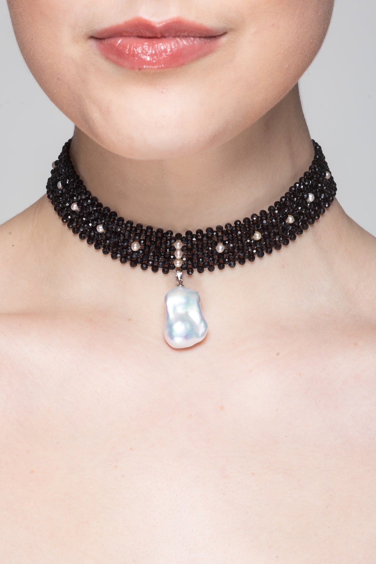 Onyx and pearl Beaded Choker with unique pearl pendant | Handmade by Carla Ciminera